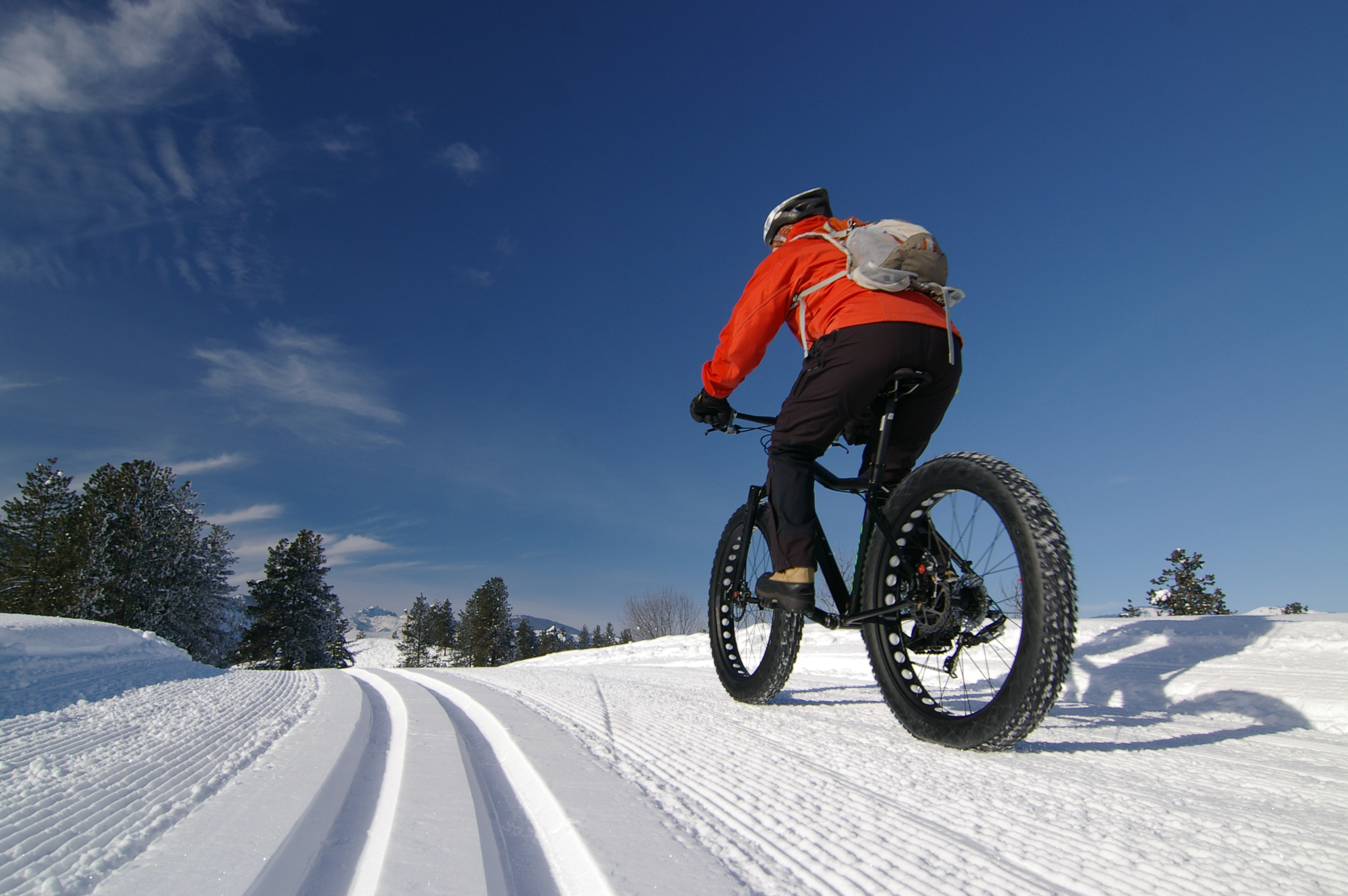Зима какие велосипеды. Fatbike Snow. Зимний велосипед. Велосипед зимой. Велосипед для зимы.