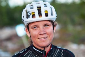 Helena Enqvist driver en av Sveriges mest omtyckta cykelbloggar, som du hittar på helenaenqvist.se.