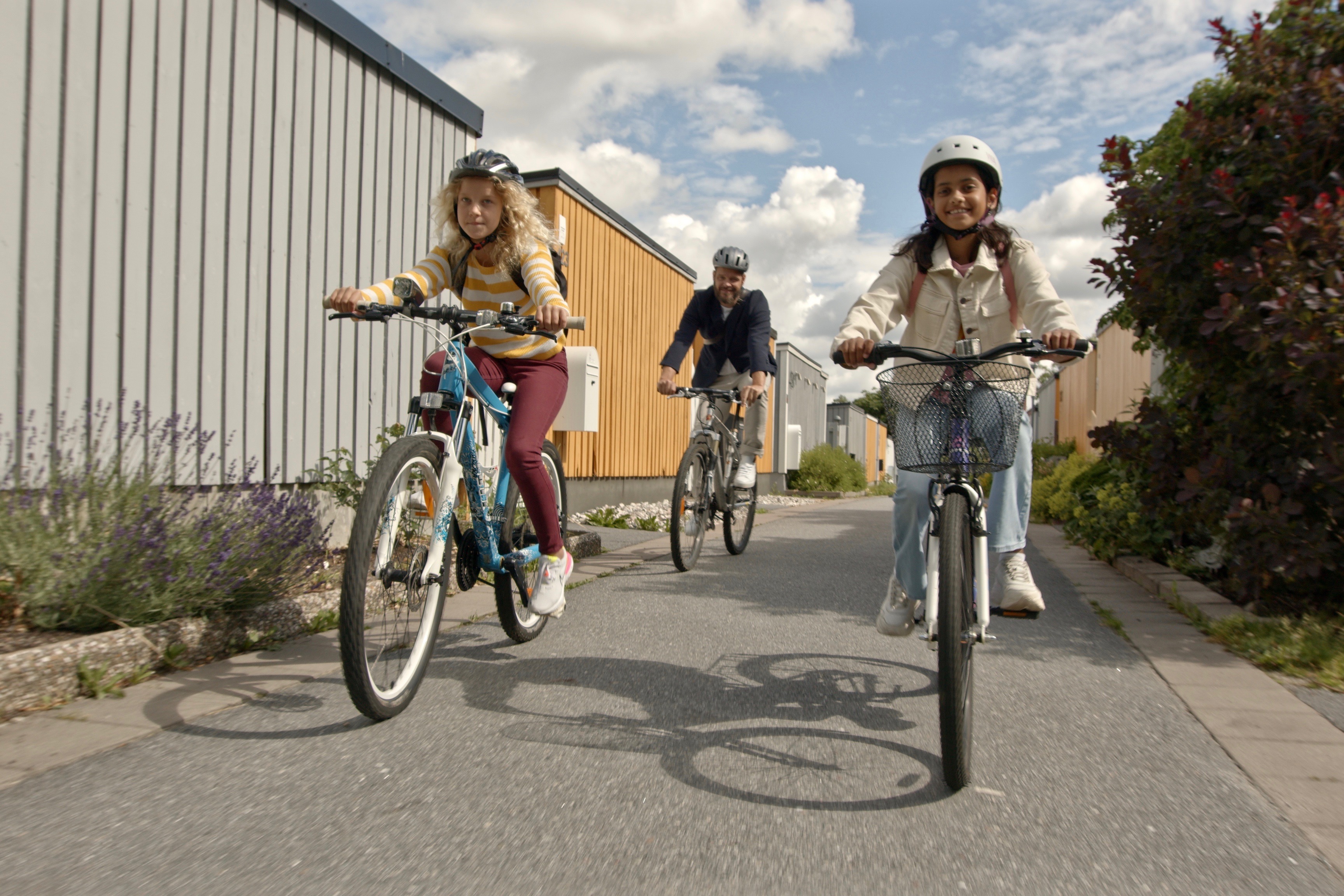 Organisationen Svenska Cykelstäders kampanj Låt barnen styra ska få fler elever att cykla till skolan.
