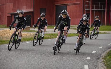 I år blir ŠKODA Cycling Team historiskt. Under 2022 kommer laget enbart bestå av kvinnor.
