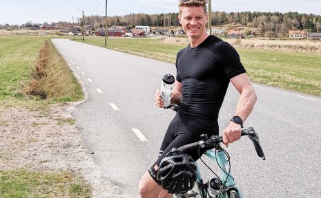 Fredrik Bergfeldt klarade samtliga prövningar i Elitstyrkans hemligheter. Nu laddar han för nästa utmaning, den här gången på cykel.