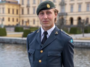 Korpral Gustav Wirström ska cykla från Arvidsjaur till Stockholm