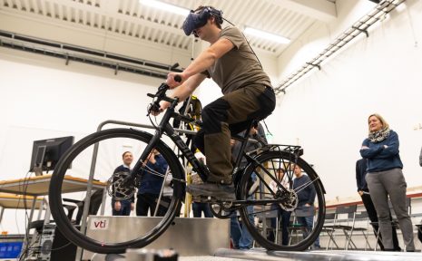 En ny simulator ska öka cykelsäkerheten. Det hoppas i alla fall VTI som har tagit fram den nya cykelsimulatorn som lanserades i Linköping i december.