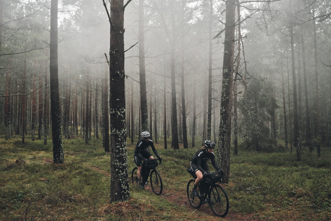 I år är det ett nytt grepp för Škoda Cycling Team. I stället för Vätternrundan är det gravel som gäller för gänget, när de ska cykla genom Sverige.
