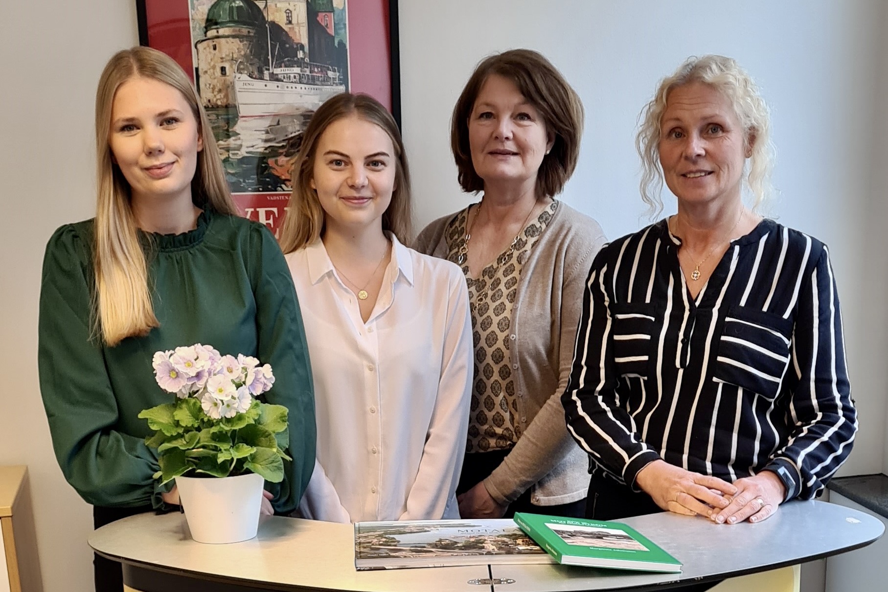 Linnea Nilsson, Ellen Eriksson, Lotta Karlsson och Anette Tilly på Svecia Travels som har tagit fram evenemangspaketen tillsammans med Vätternrundan.