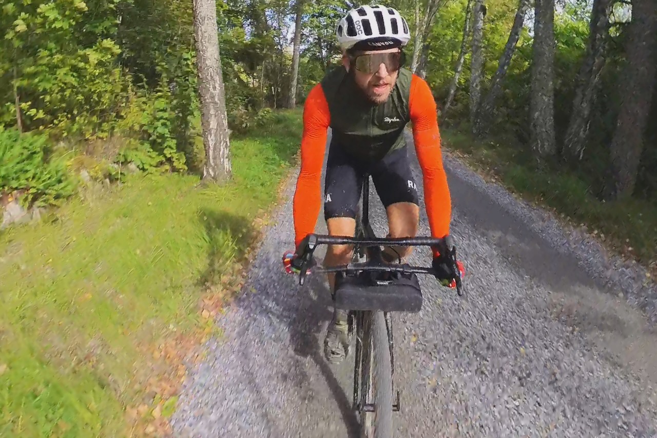 Cykling på grus blir en allt hetare motionsform i Sverige. Även Dan har upptäckt tjusningen med gravel.