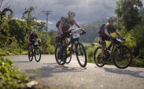 VM-tävlingen i Ecuador innebar att kämpa sig igenom en 600 kilometer lång bana med 22 000 höjdmeter.