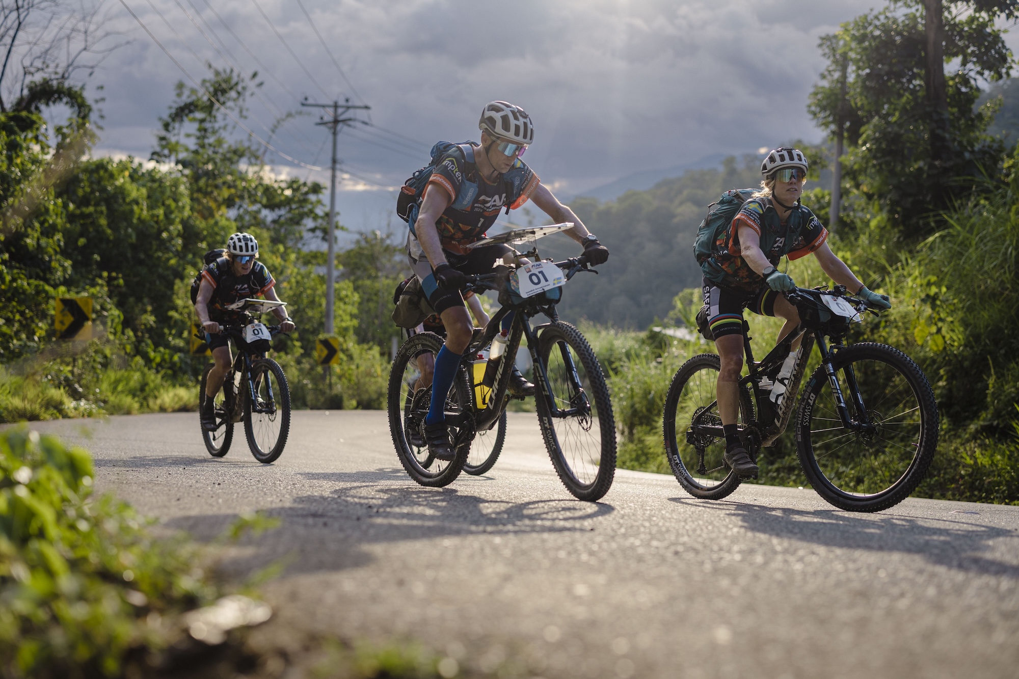 VM-tävlingen i Ecuador innebar att kämpa sig igenom en 600 kilometer lång bana med 22 000 höjdmeter.