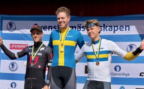 Hugo Forsell på prispallen under SM-veckan 2025